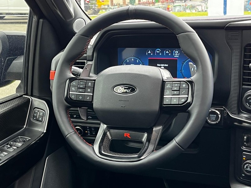Ford F-150 Vehicle Image 14