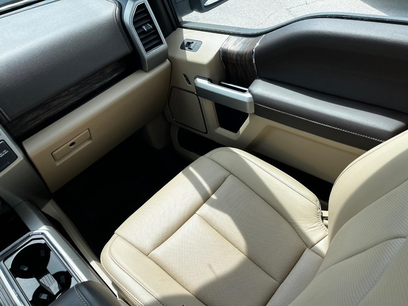 Ford F-150 Vehicle Image 15
