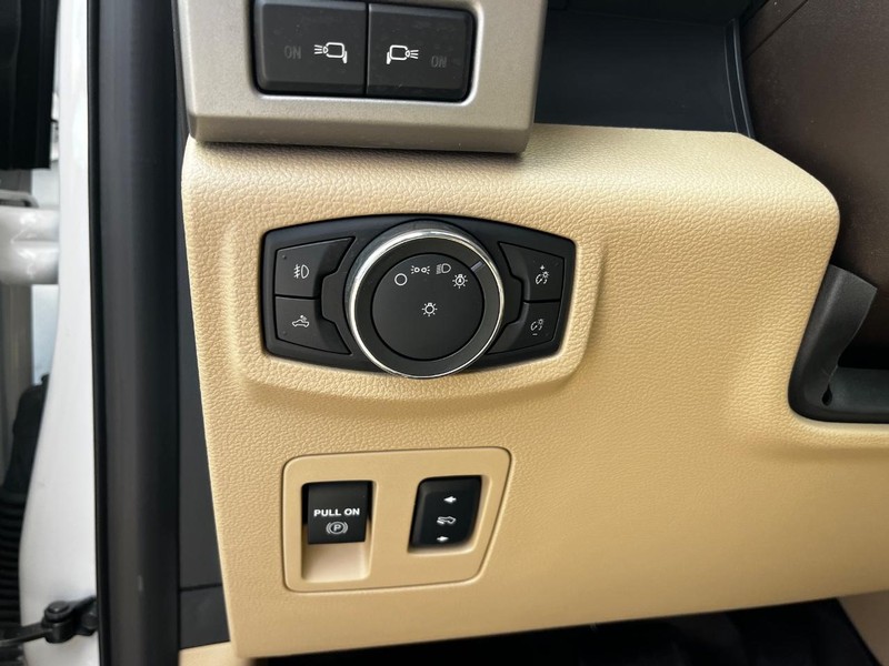 Ford F-150 Vehicle Image 18