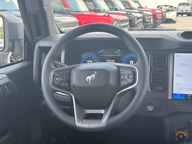 Ford Bronco Vehicle Image 07
