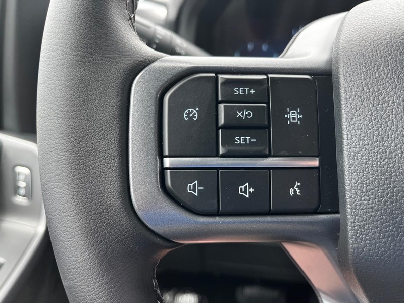 Ford F-150 Vehicle Image 11