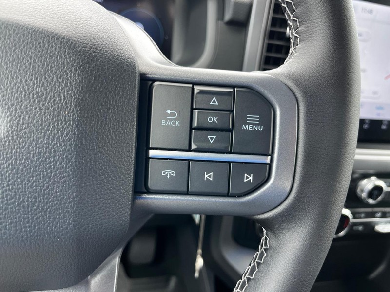 Ford F-150 Vehicle Image 11