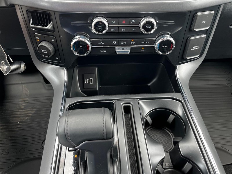 Ford F-150 Vehicle Image 13