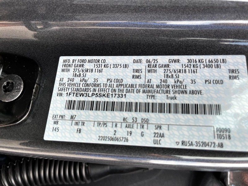 Ford F-150 Vehicle Image 15