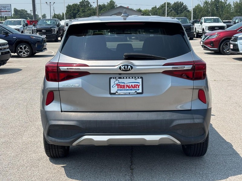 Kia Seltos Vehicle Image 05
