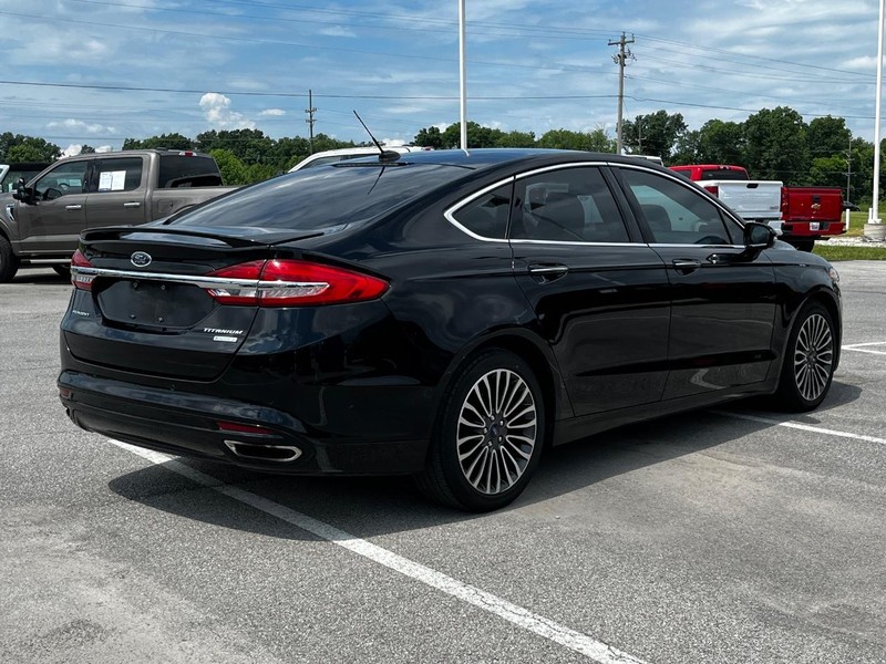 Ford Fusion Vehicle Image 03