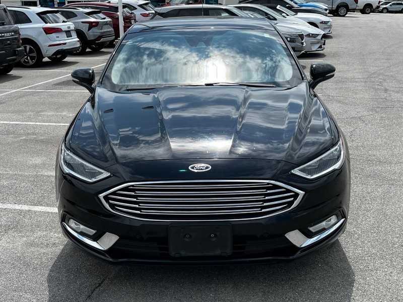 Ford Fusion Vehicle Image 09