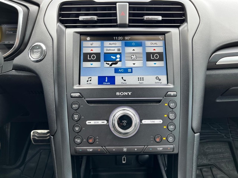 Ford Fusion Vehicle Image 20