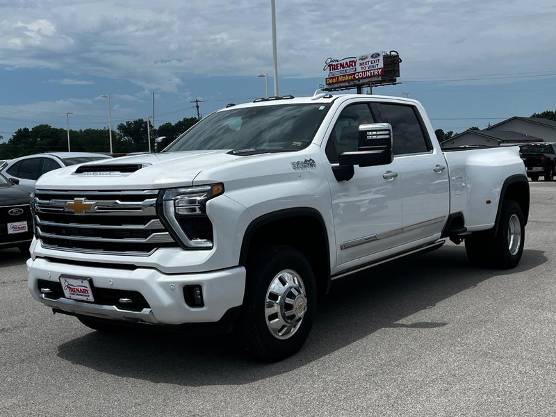 Chevrolet Silverado 3500HD Vehicle Image 08