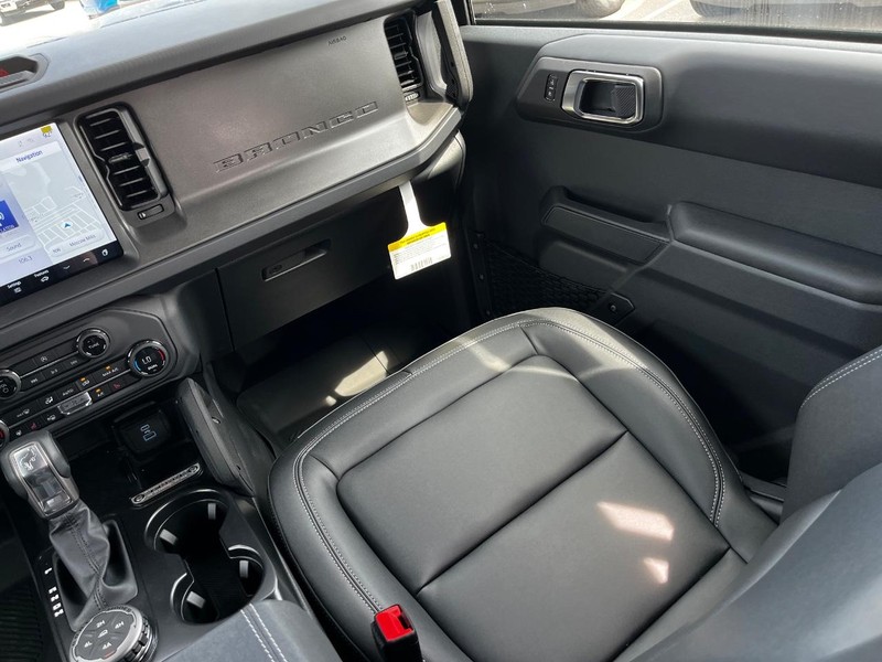Ford Bronco Vehicle Image 07
