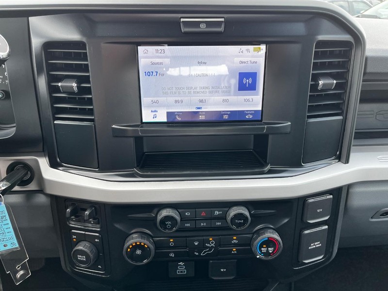 Ford Super Duty F-250 SRW Vehicle Image 14