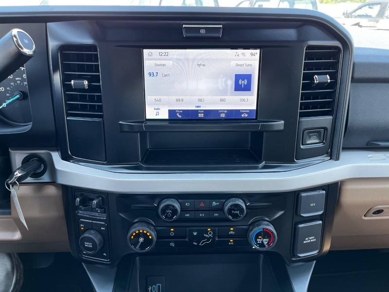 Ford Super Duty F-350 SRW Vehicle Image 14