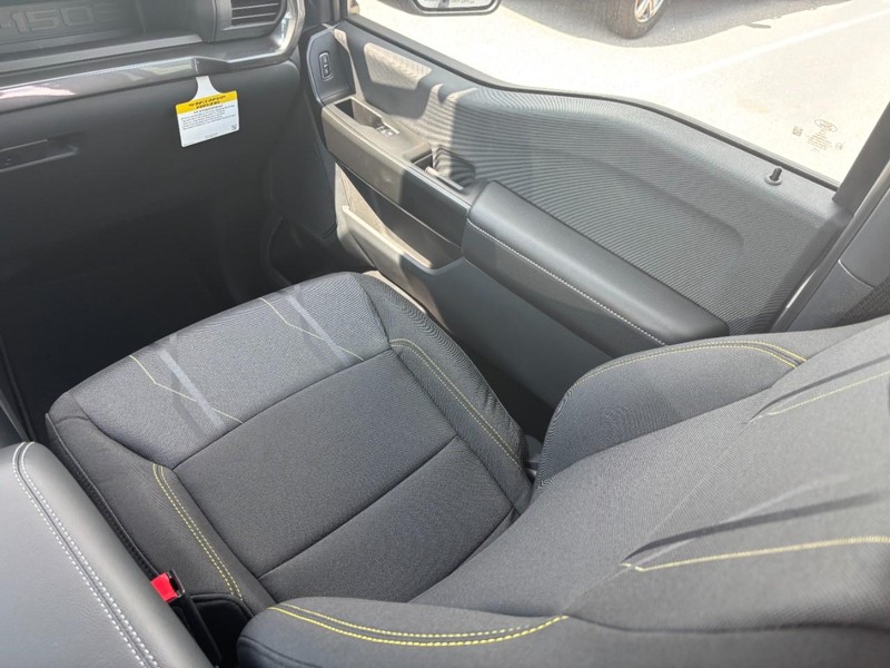 Ford F-150 Vehicle Image 10