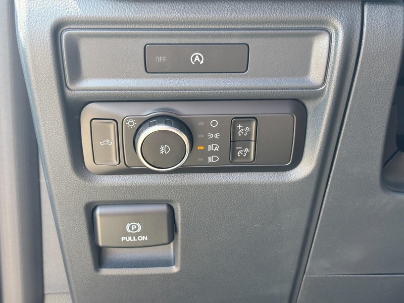 Ford F-150 Vehicle Image 11