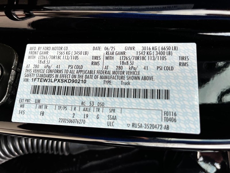 Ford F-150 Vehicle Image 16