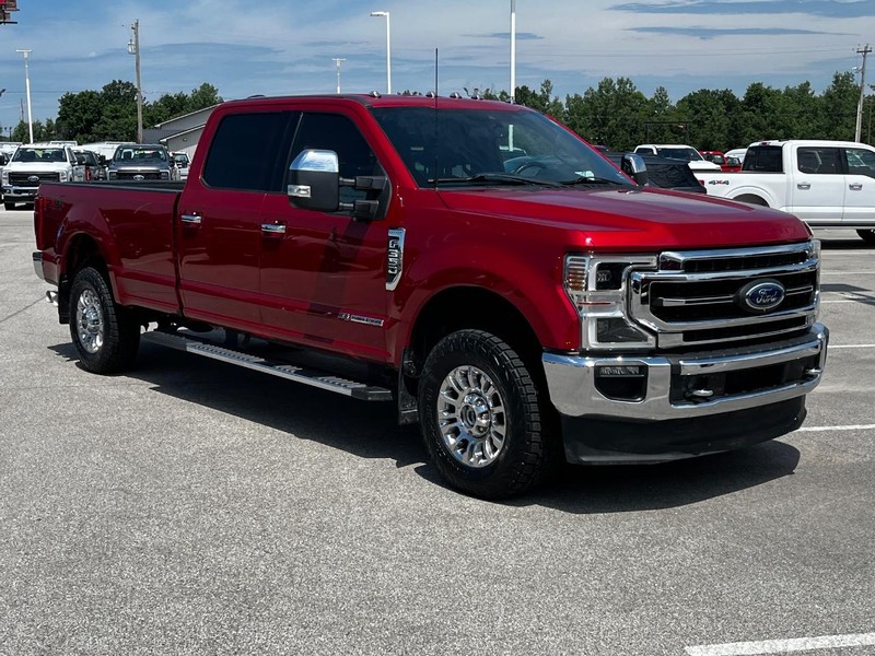 Ford Super Duty F-350 SRW Vehicle Image 02