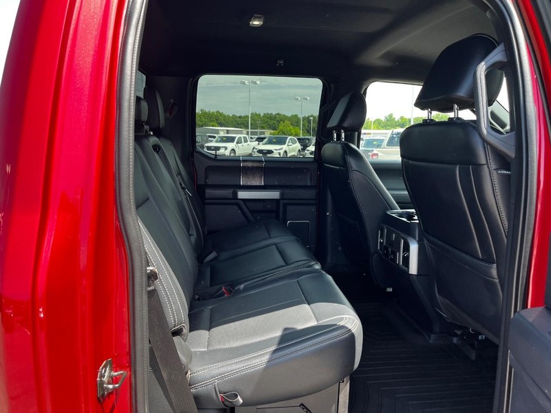 Ford Super Duty F-350 SRW Vehicle Image 09