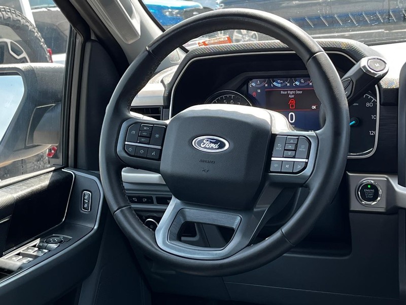 Ford F-150 Vehicle Image 12