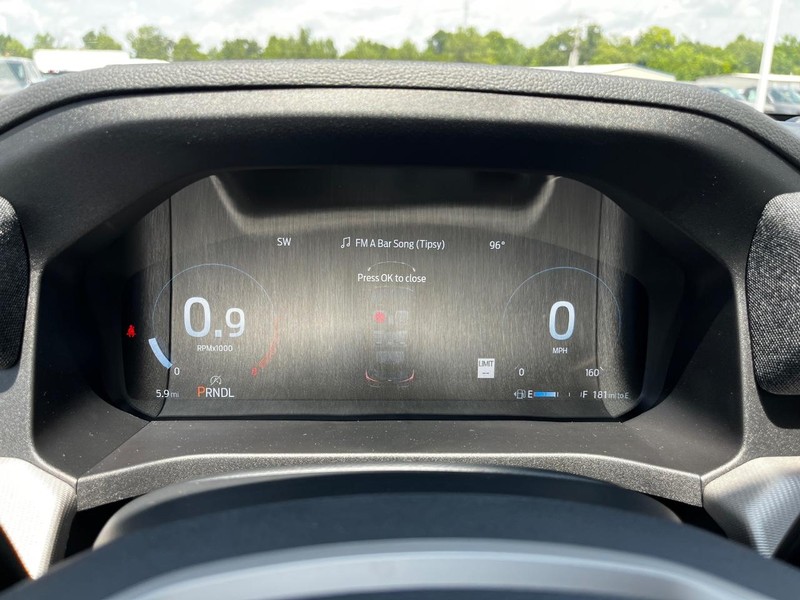 Ford Explorer Vehicle Image 15