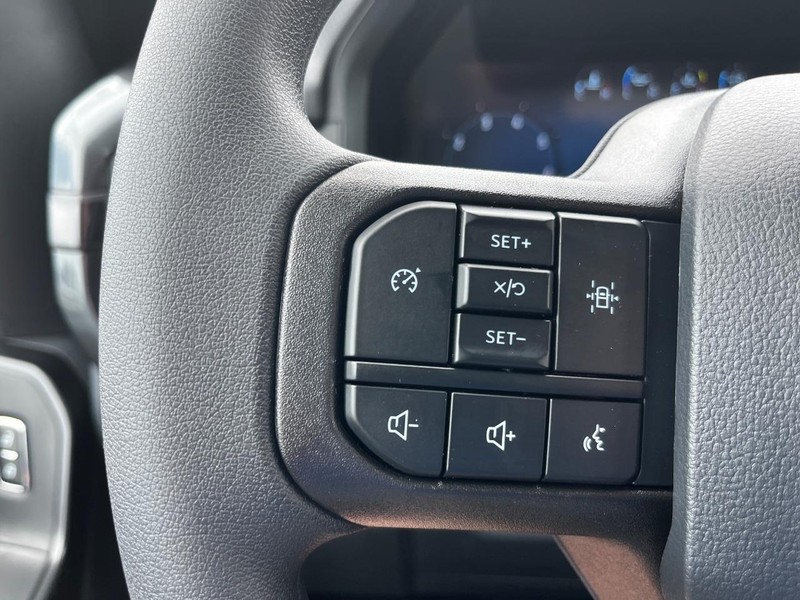 Ford F-150 Vehicle Image 11