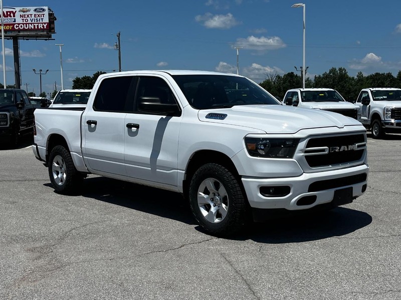 Ram 1500 Vehicle Image 02