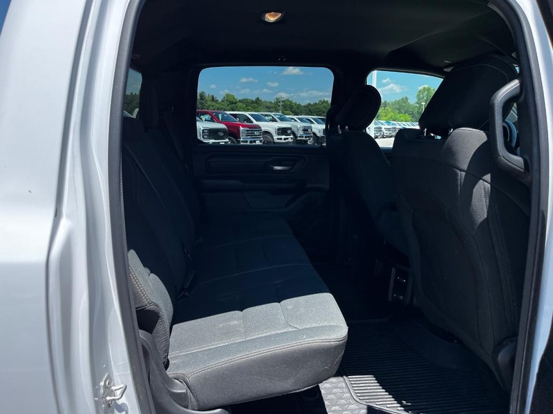 Ram 1500 Vehicle Image 10