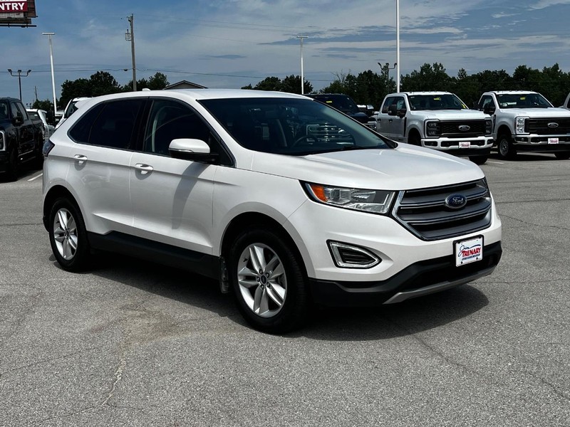 Ford Edge Vehicle Image 02