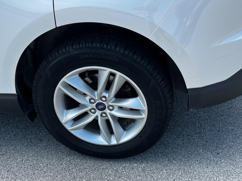 Ford Edge Vehicle Image 07