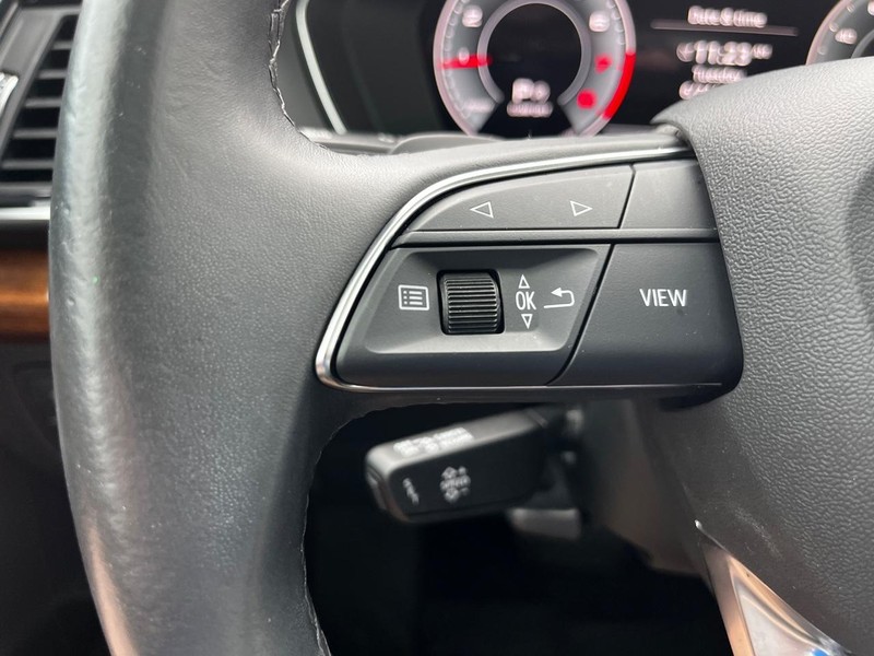 Audi Q5 Vehicle Image 19
