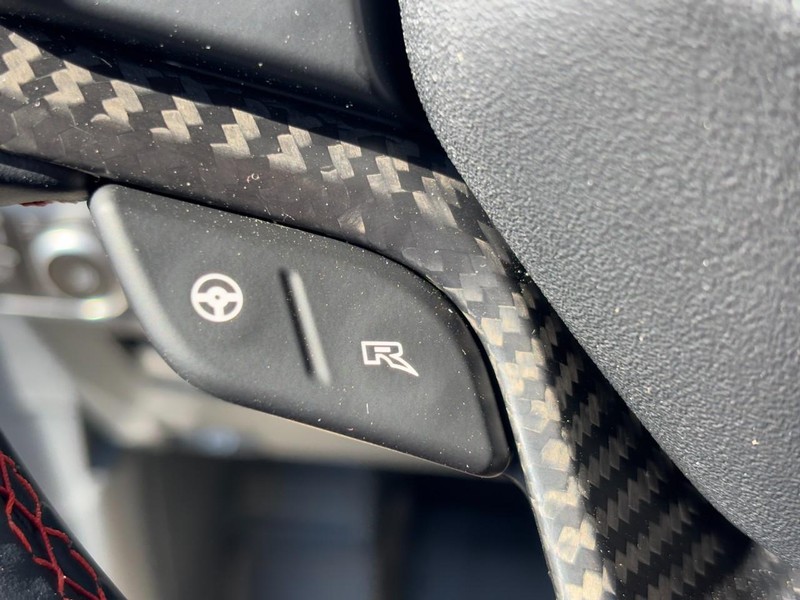 Ford Bronco Vehicle Full-screen Gallery Image 13