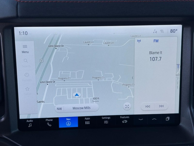 Ford Bronco Vehicle Full-screen Gallery Image 19