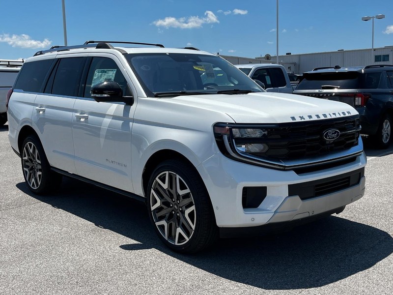 Ford Expedition Vehicle Image 02