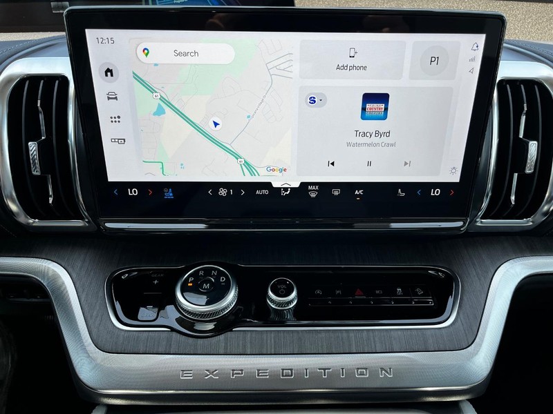 Ford Expedition Vehicle Image 17