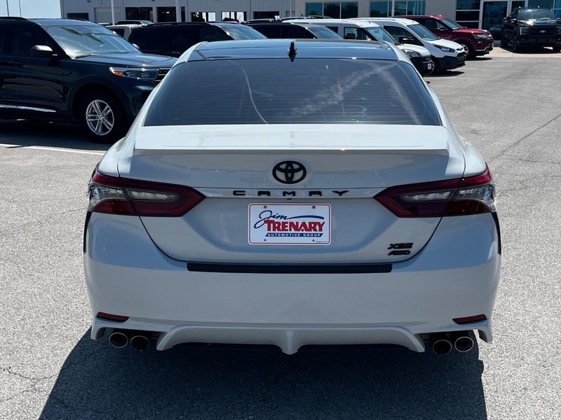 Toyota Camry Vehicle Image 04