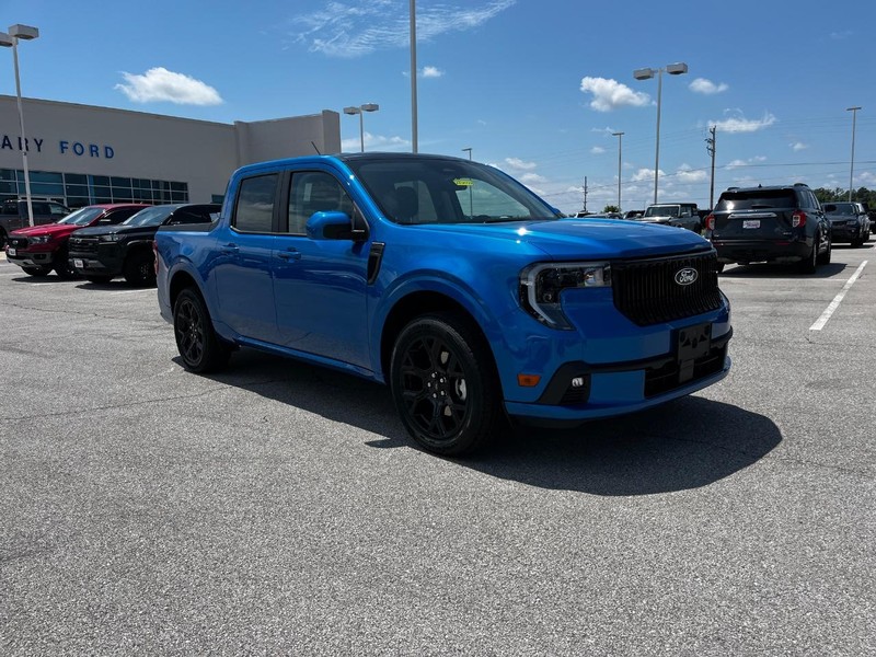 Ford Maverick Vehicle Image 02