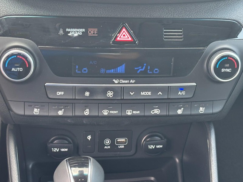Hyundai Tucson Vehicle Image 23