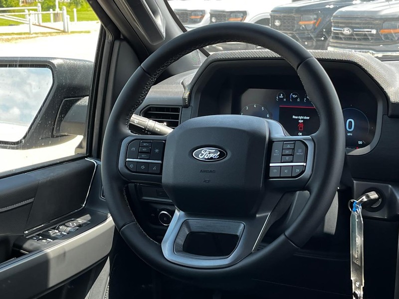 Ford F-150 Vehicle Image 06