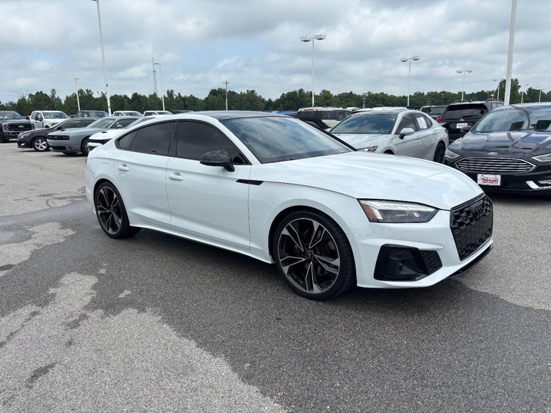 Audi S5 Sportback Vehicle Image 02