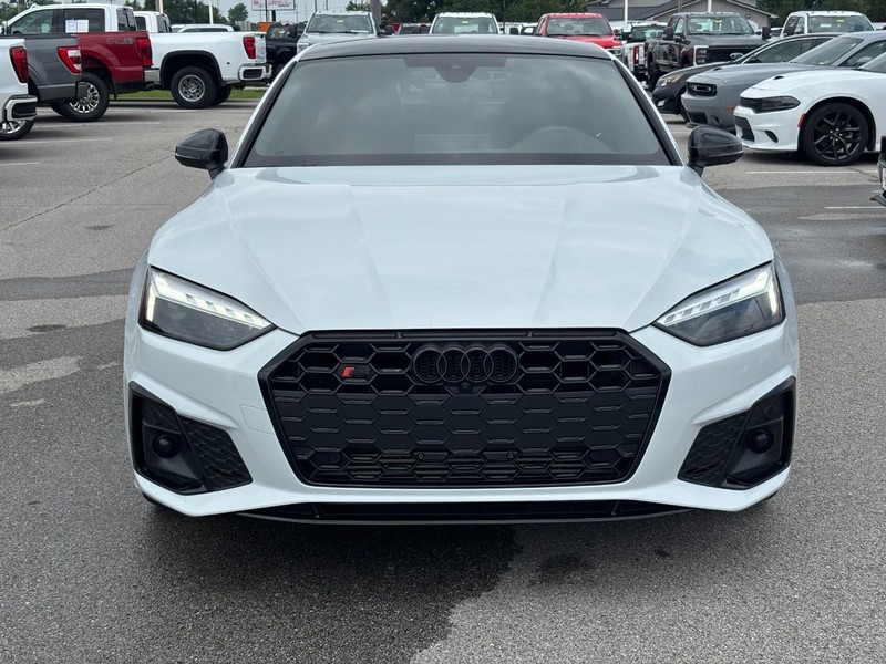 Audi S5 Sportback Vehicle Image 09