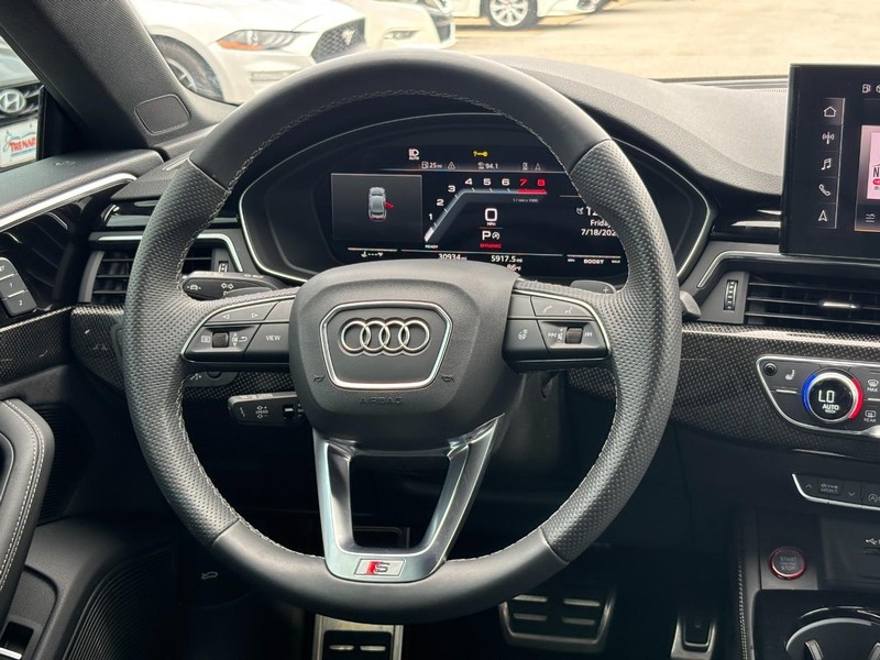 Audi S5 Sportback Vehicle Image 12