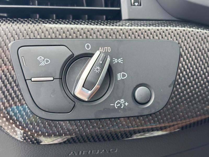 Audi S5 Sportback Vehicle Image 16