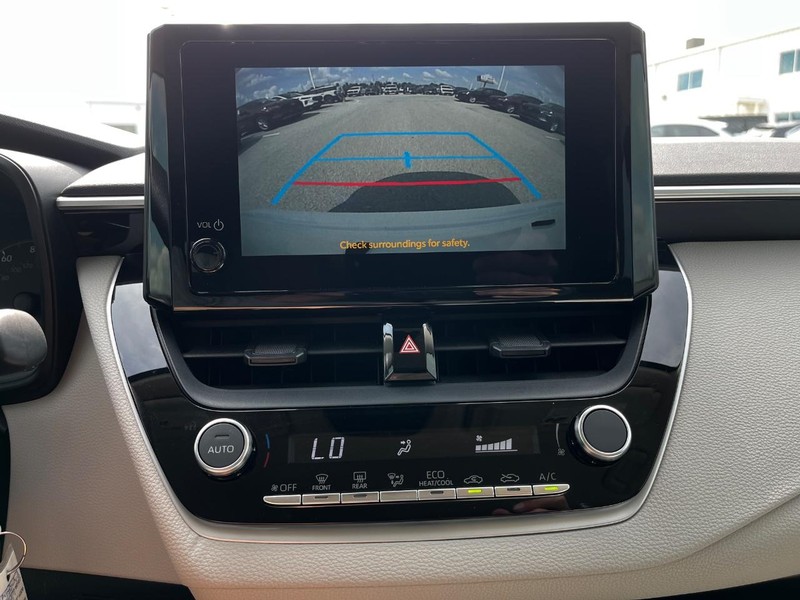 Toyota Corolla Hybrid Vehicle Image 20