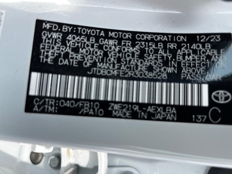 Toyota Corolla Hybrid Vehicle Image 21