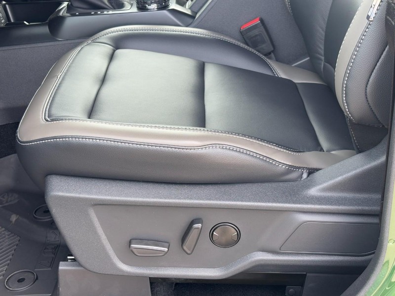 Ford Bronco Vehicle Full-screen Gallery Image 20