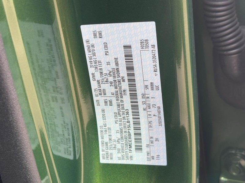 Ford Bronco Vehicle Full-screen Gallery Image 21