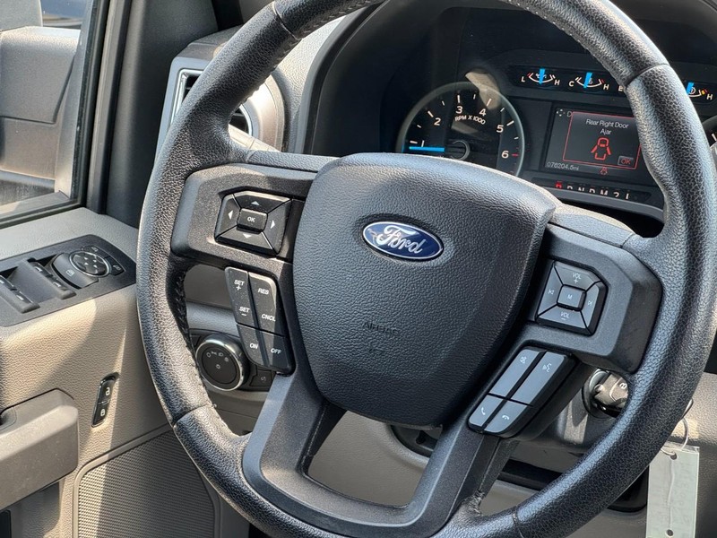 Ford F-150 Vehicle Image 12