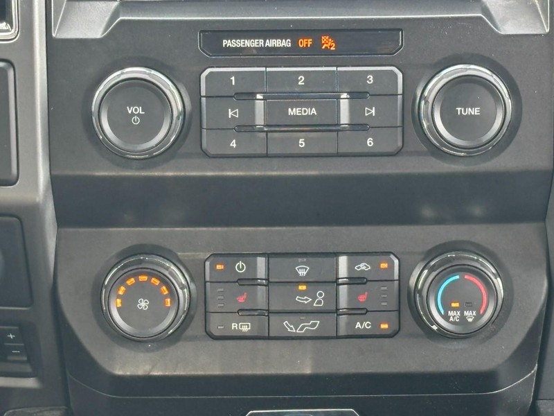 Ford F-150 Vehicle Image 09