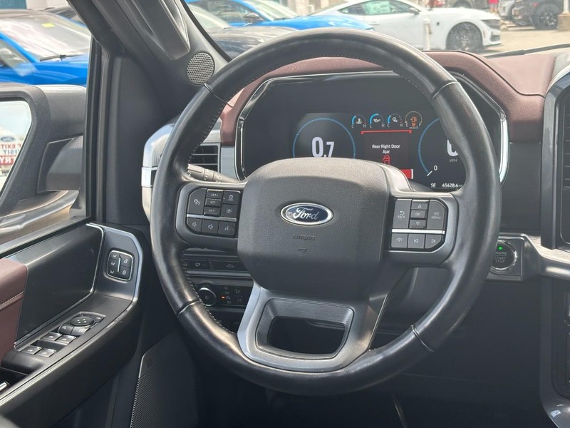 Ford F-150 Vehicle Image 12