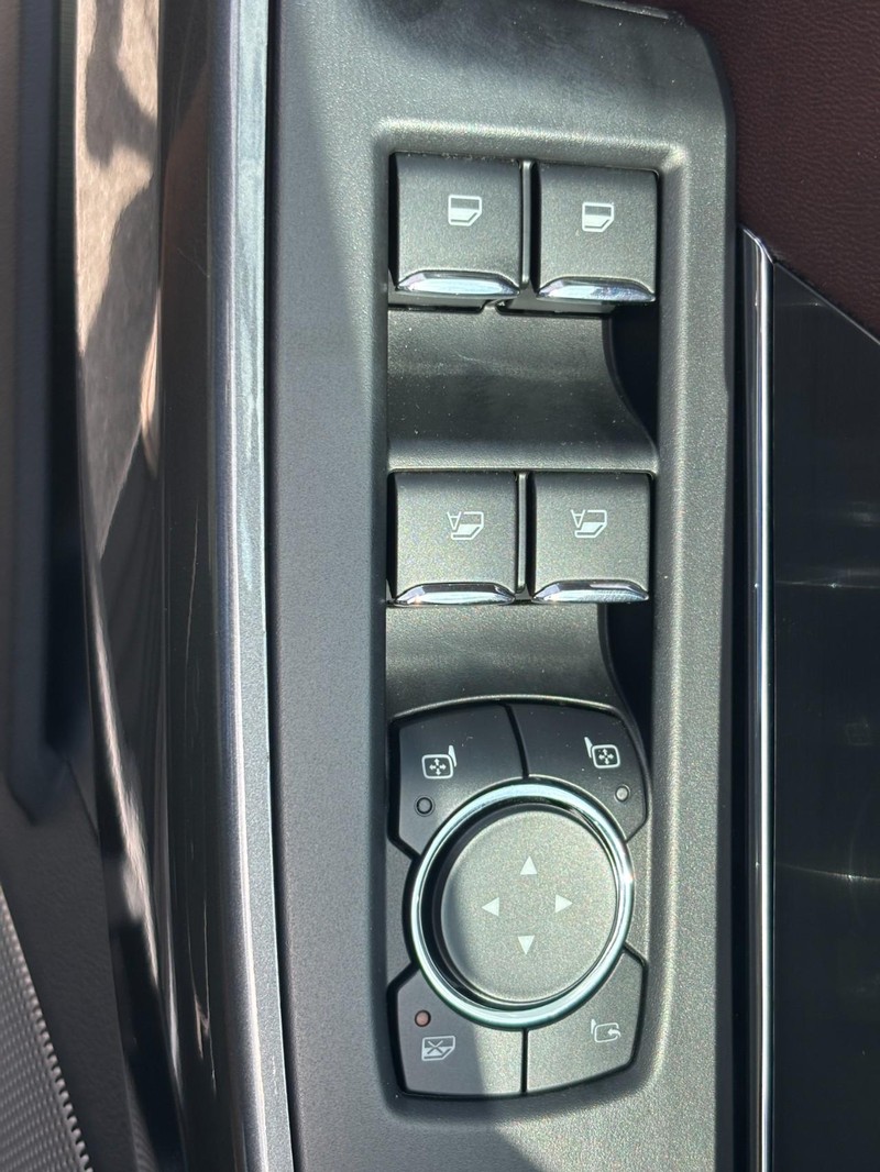 Ford F-150 Vehicle Image 24