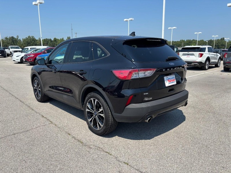 Ford Escape Vehicle Image 06